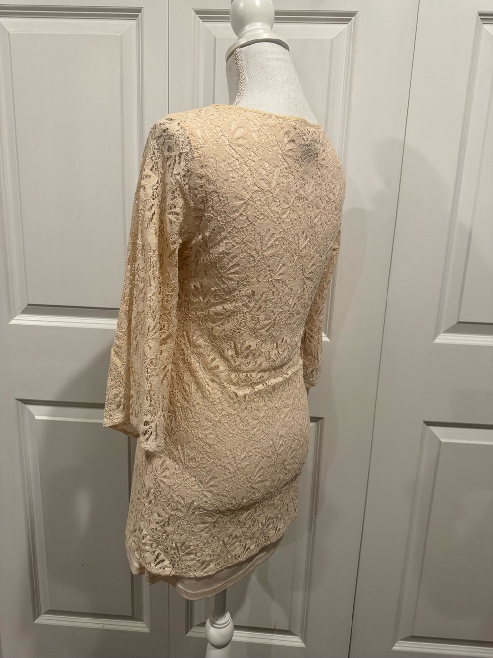 Flying Tomato Cream Lace Bell Sleeve Mini Dress Tunic Boho Cottagecore Size M - Picture 8 of 15
